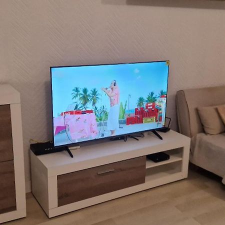 Apartamento Las Americas อาโรนา ภายนอก รูปภาพ